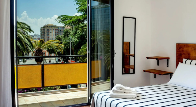 Travel B&B