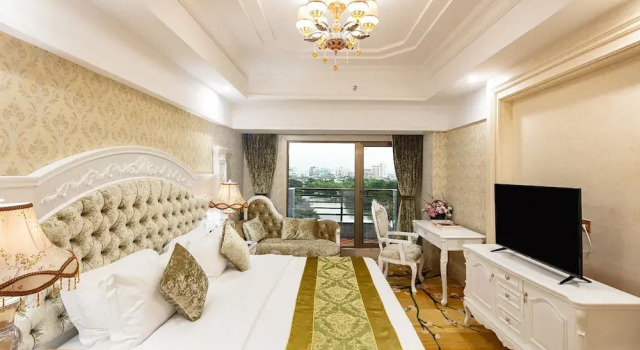 Люкс Deluxe Guilin Bravo Hotel