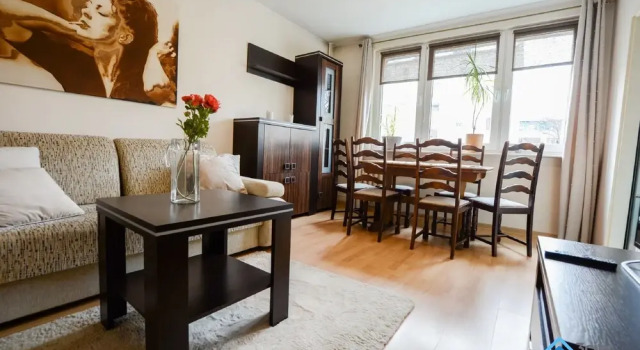 Piaskowy  3City Rentals, Varaa Hotelli Górny Sopot 