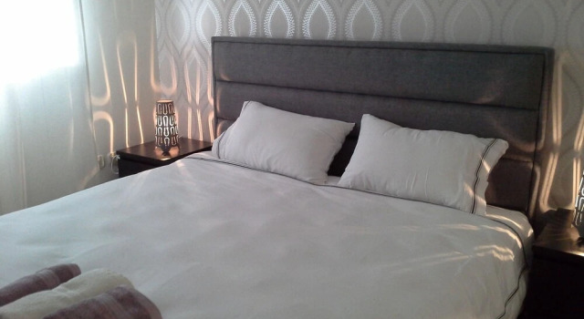 Impeccable 2-bed Apartment in Amman, Забронировать Апартаменты/квартира Амман Провинция Амман, рядом с Иорданские ворота
