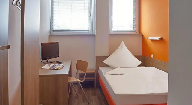 Номер Economy Orange Hotel und Apartments