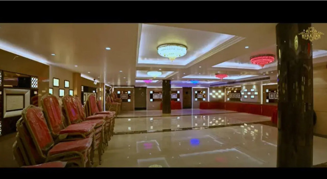Hotel Hira Inn-10mins From Railway Station & Bus Station, Забронировать Отель Отели Аллахабад 3 звезды, 3*