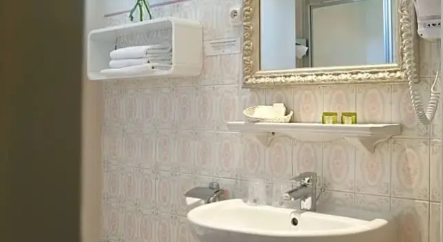 Номер Standard Logis Auberge Saint Simond