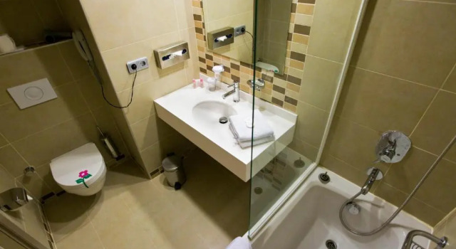 Трёхместный номер Standard Fantasia Deluxe Hotel
