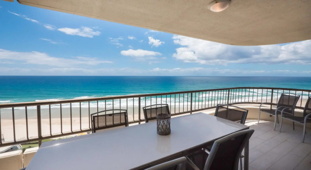 Апартаменты с 3 комнатами с видом на океан Norfolk Luxury Beachfront Apartments Gold Coast