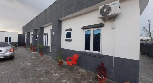 Halit Apartments