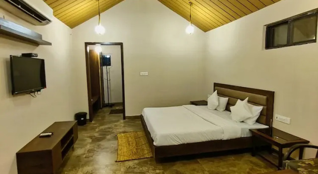 Номер Deluxe Greenscape Resort Satpura