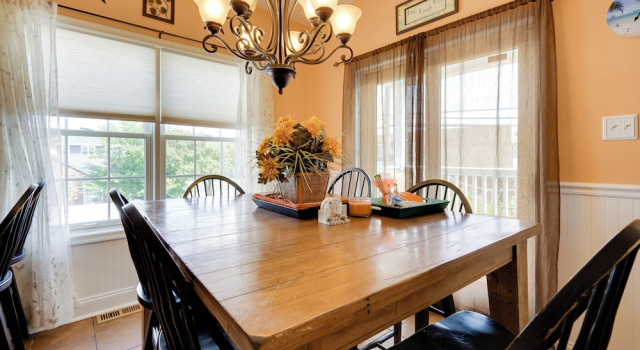 Breezy Wildwood Condo ~ 2 Blocks to Beach!