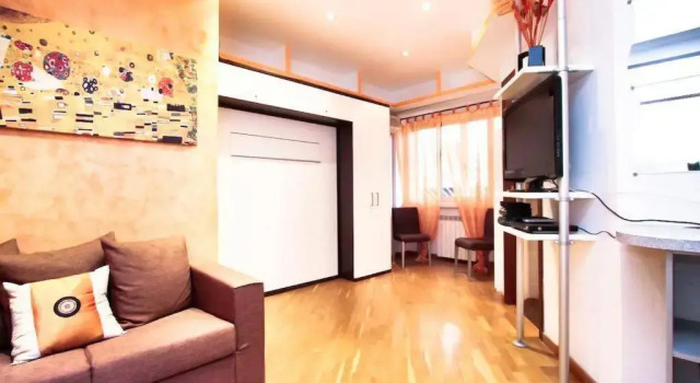 Petite Home in Rome