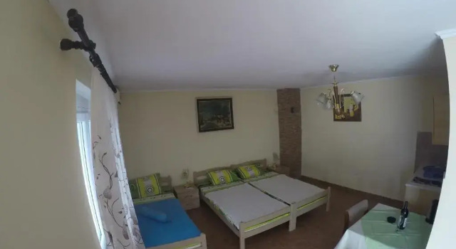 Студия Apartments Klikovac Liman II