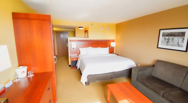 Номер Deluxe Canad Inns Destination Center Grand Forks