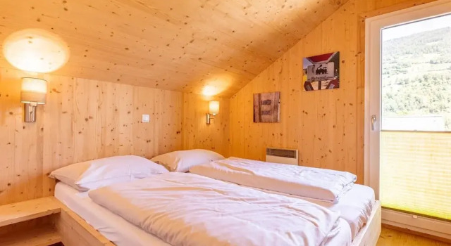 Nice Chalet With Whirlpool