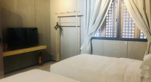 Люкс Deluxe c 1 комнатой Xiangcun Siyue Guesthouse