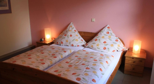 Ferienwohnung Mosella, Book Hotel Monzel Rhineland-Palatinate