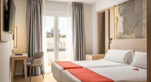 Номер Comfort Hotel Canal Olímpic