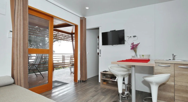 Mobile home Kalcit, Забронировать Отель Биоград-на-Мору Задарская жупания, рядом с Kornati Marina