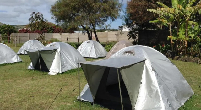 Тент Camping Hostal Tipanie Moana Aeropuerto Centro