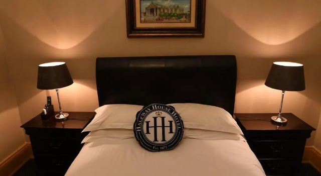 Номер Economy Halfway House Hotel