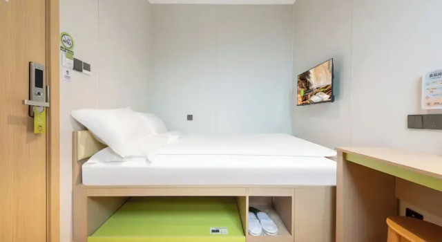 Двухместный номер Economy Lemon Hotel- New World Shopping Mall