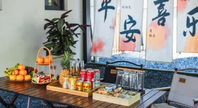 Creekside·Rill Ease Riverside Stream Villa (Zhebei Grand Canyon Branch), Prenota Villa Hotel a Huzhou con piscina, Piscina
