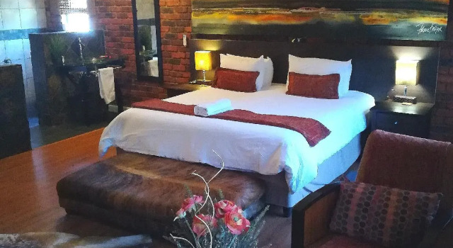 Люкс 24 Onvrey Guest House