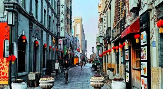 Super 8 Select Hotel (High-speed Railway Station Central Shopping Mall Pedestrian Street), Prenota Hotel Lianyungang Jiangsu