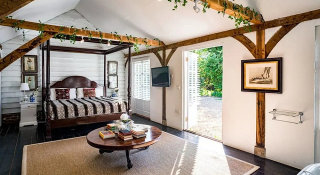 Captain's House / 9-bed Home on Osea Island, Essex