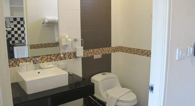 Номер Superior с балконом Phuket Jula Place