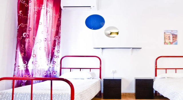 Кровать в общем номере (женский номер) Las Musas Residence
