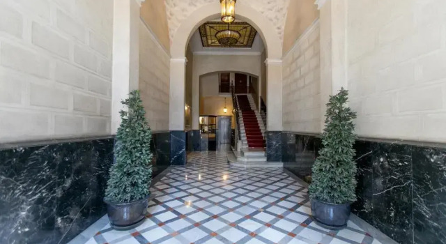 Serennia Apartamentos Ramblas - Plaça Catalunya, Забронировать Апартаменты/квартира Эшампле Барселона, рядом с Jove Regina Theatre
