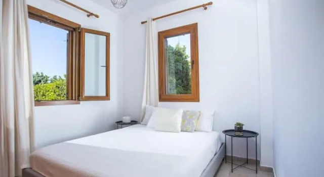 Villa Kora, Prenota Villa Kalithies Rodi