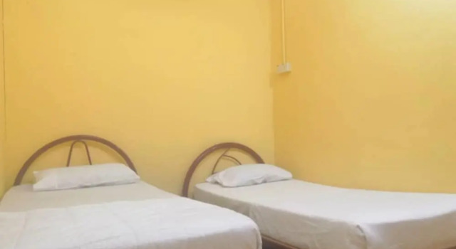 OYO Home 90335 Merkang Guesthouse, Prenota Hotel Pasir Puteh Kelantan
