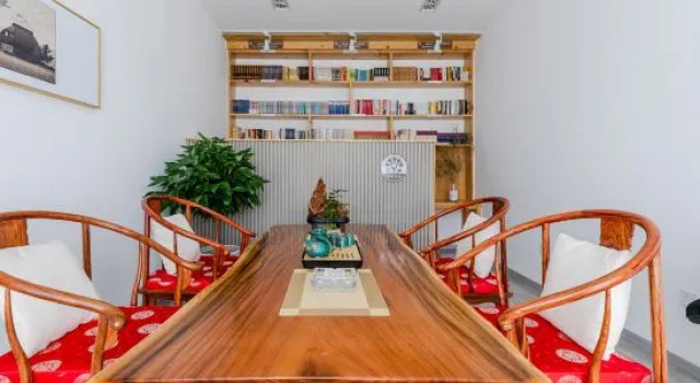 Suyan Fanghua Boutique Homestay (Badaling Branch), Book Boutique Hotel Hoteller i Beijing Province med parkering, Parkering