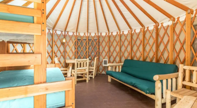 Тент Mount Hood Village Premium Yurt 4
