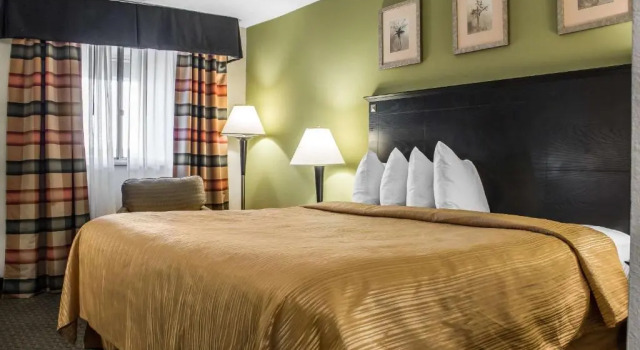 Номер Standard Цокольный этаж Quality Inn & Suites Moline Airport