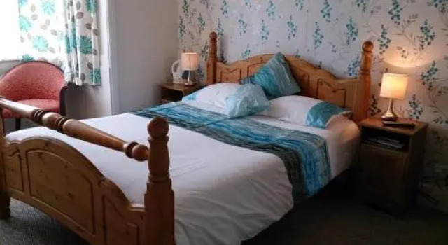 Acorns Of Lyndhurst B&B, Забронировать Отель «постель и завтрак» Отели в центре Линдхерст, в центре
