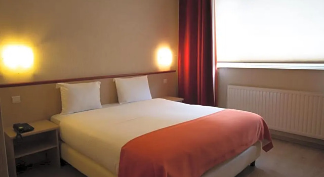 Номер Standard Hotel Taormina Brussels Airport