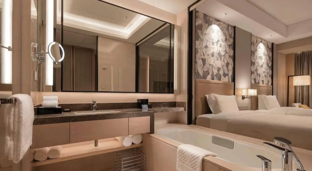 Guest Twin room Doubletree by Hilton Yangzhou