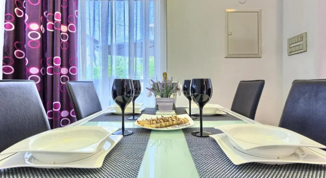 Sweet Home Apartment Split, Prenota Appartamento Splitska 