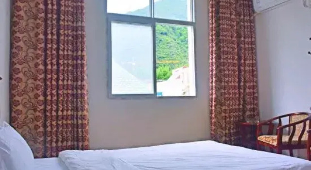 Hailuogou Heyue Garden Hotel, Reserva ahora Hotel Moxi Sichuan