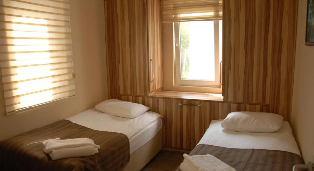 Green Garden Otel, Забронировать Отель Отели Гейнюк с бассейном, рядом с Пляж Гёйнюк, Бассейн