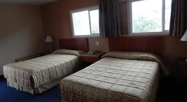 Четырёхместный номер Standard Bay Bridge Inn Oakland