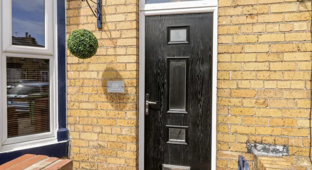89 Caledonia Street, Varaa Lomakoti Mökit kohteessa Merseyside, Mökki