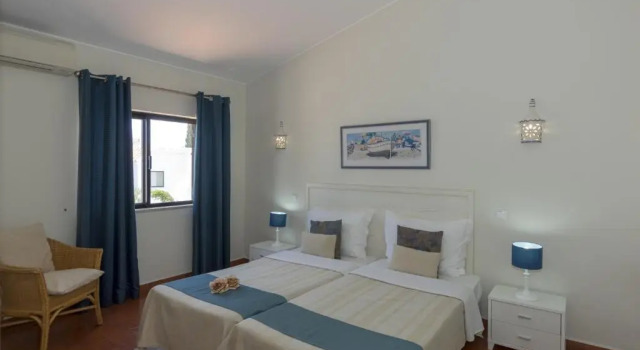 Апартаменты c 1 комнатой с видом на сад Rocha Brava Village Resort