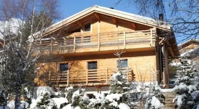 Penthouse Terrier, Prenota Hotel Hotel a Canton Vallese con parcheggio, Parcheggio
