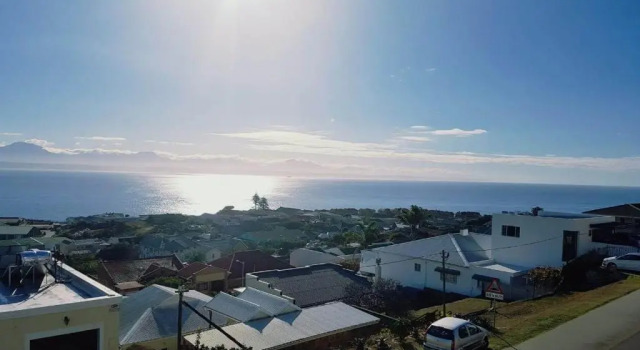 Апартаменты Hanna's Ocean View Apartment