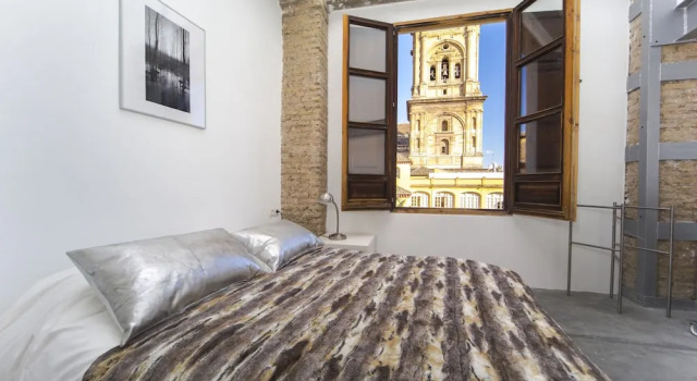 Loft Romanilla I - centro ciudad, Забронировать Отель Отели Гранады с парковкой, рядом с Парк Фредерико Гарсия Лорки, Парковка