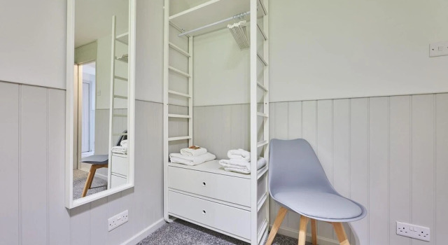 Host Stay Robin s Nest
