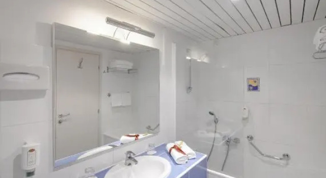 Одноместный номер Economy с видом на парк Hotel Umag Plava Laguna