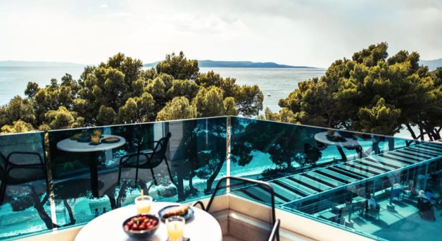 Апартаменты c 1 комнатой с балконом и с видом на море City Beach Makarska